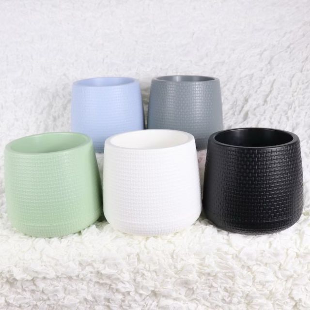 กระถางพลาสติกสีพาสเทล